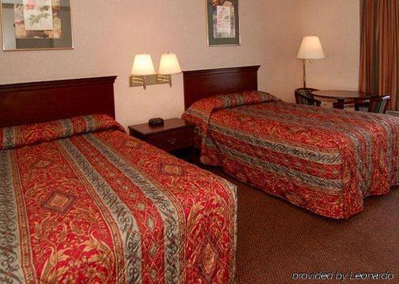 Econo Lodge Takoma Park Eksteriør bilde